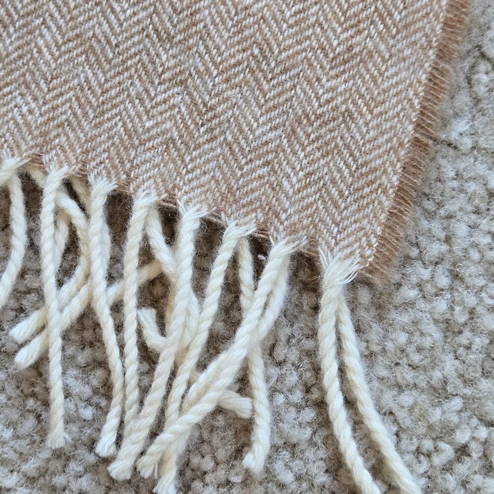 Simply Birch 100% Lambswool Scarf Herringbone Woven in Ireland - Picture 3 of 7